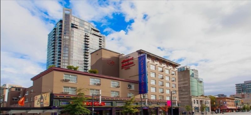 Howard Johnson By Wyndham Vancouver Downtown Экстерьер фото