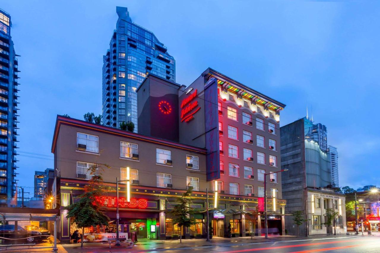 Howard Johnson By Wyndham Vancouver Downtown Экстерьер фото